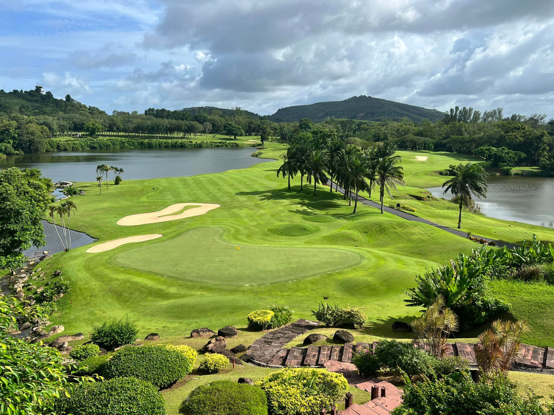 Golf and landscape in Thailand